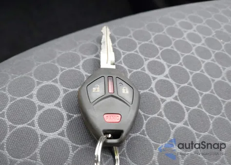 2014 Mitsubishi Mirage De z USA, uszkodzony, nr VIN ML32A3HJ2EH023053